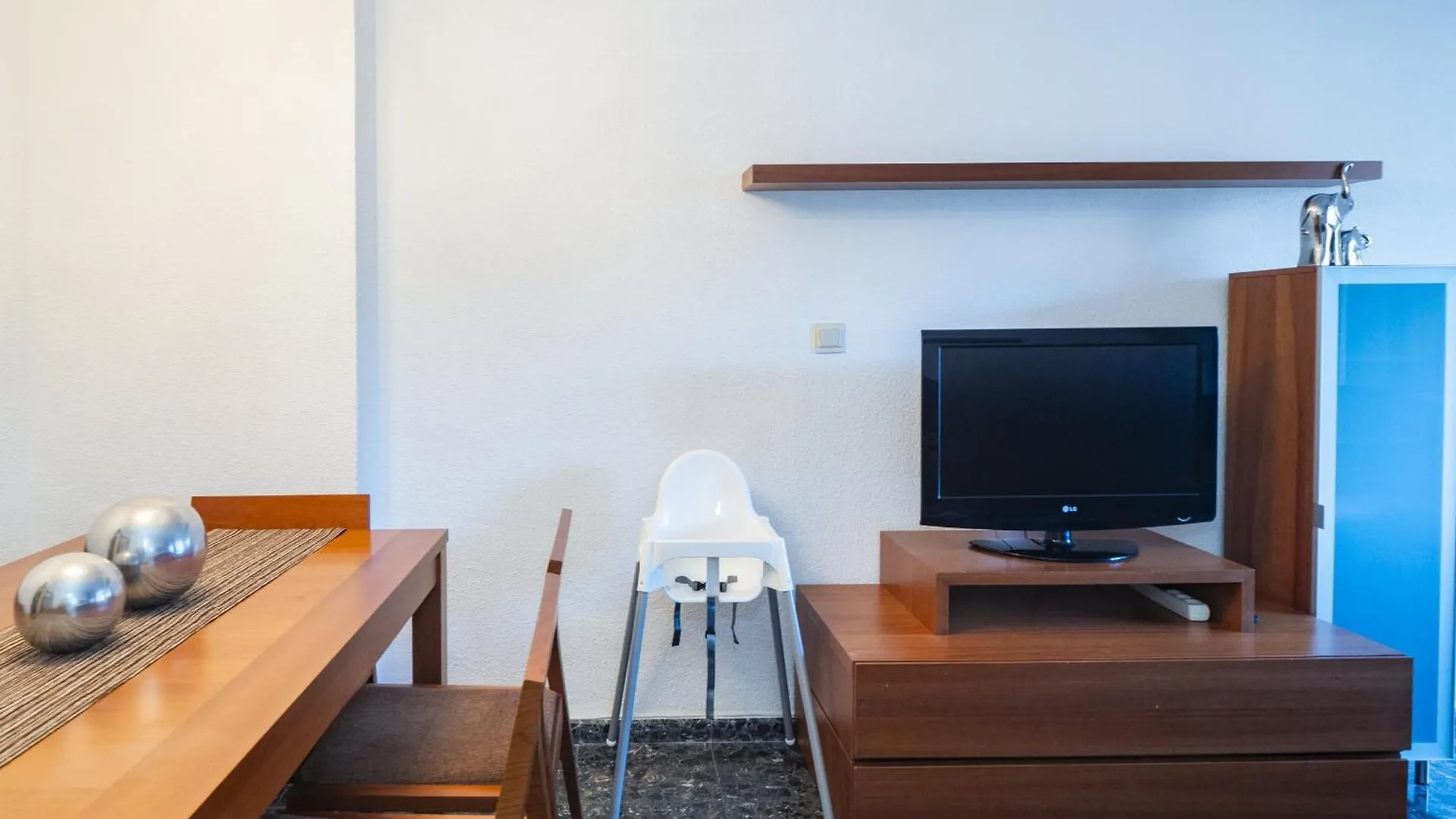 Cubo'S Evy Malaga Apartment Spain