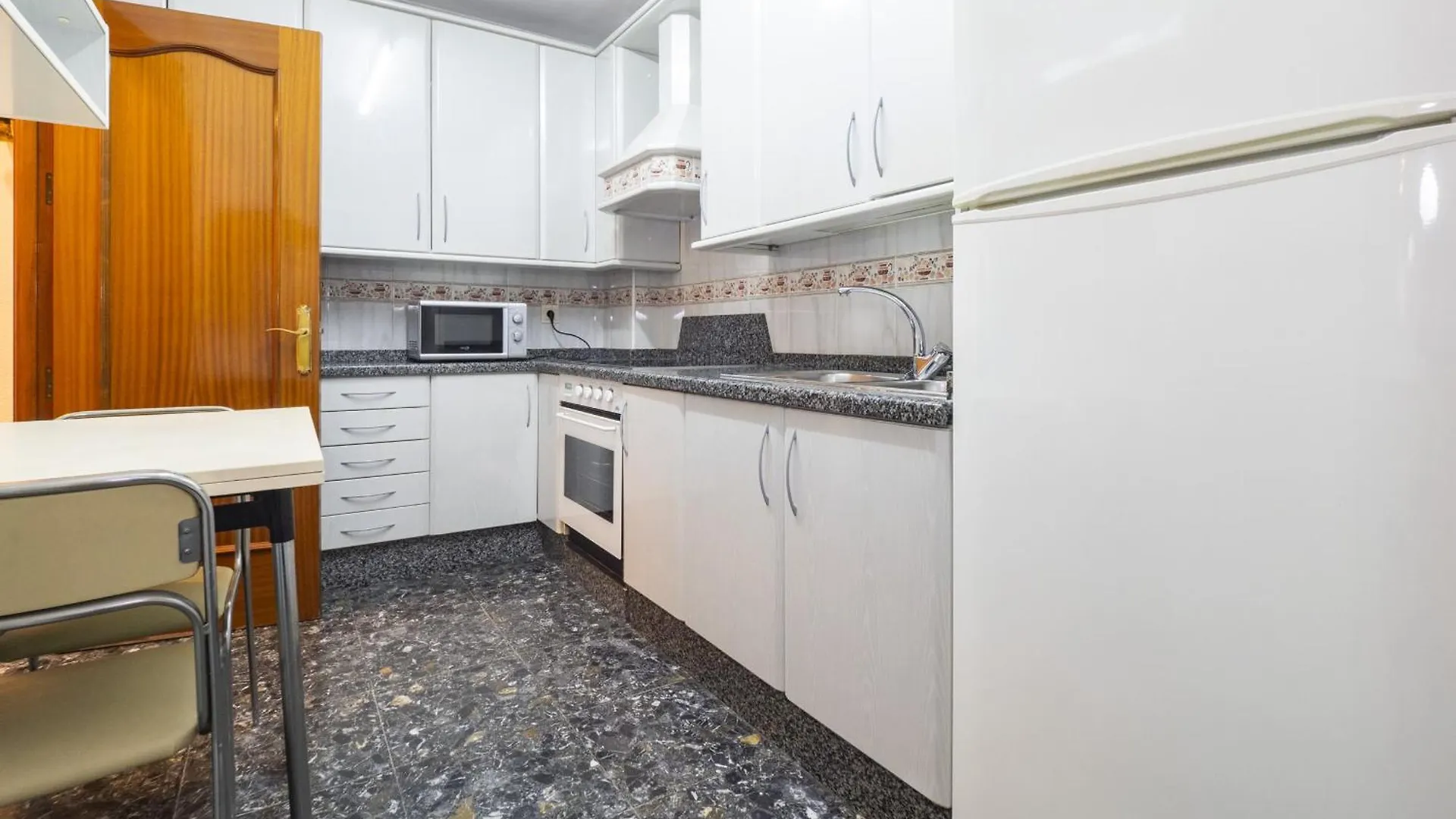 Cubo'S Evy Malaga Apartment